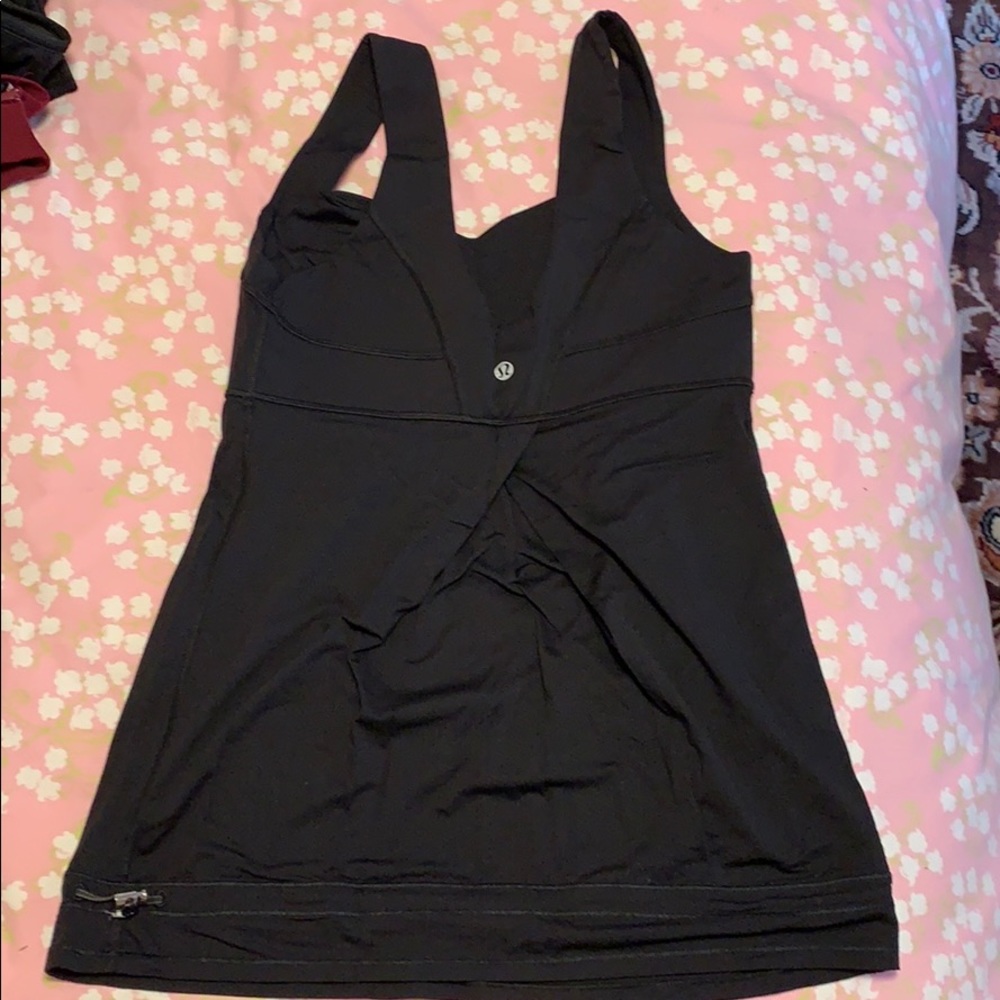 Lululemon size 6 - Picture 2 of 4